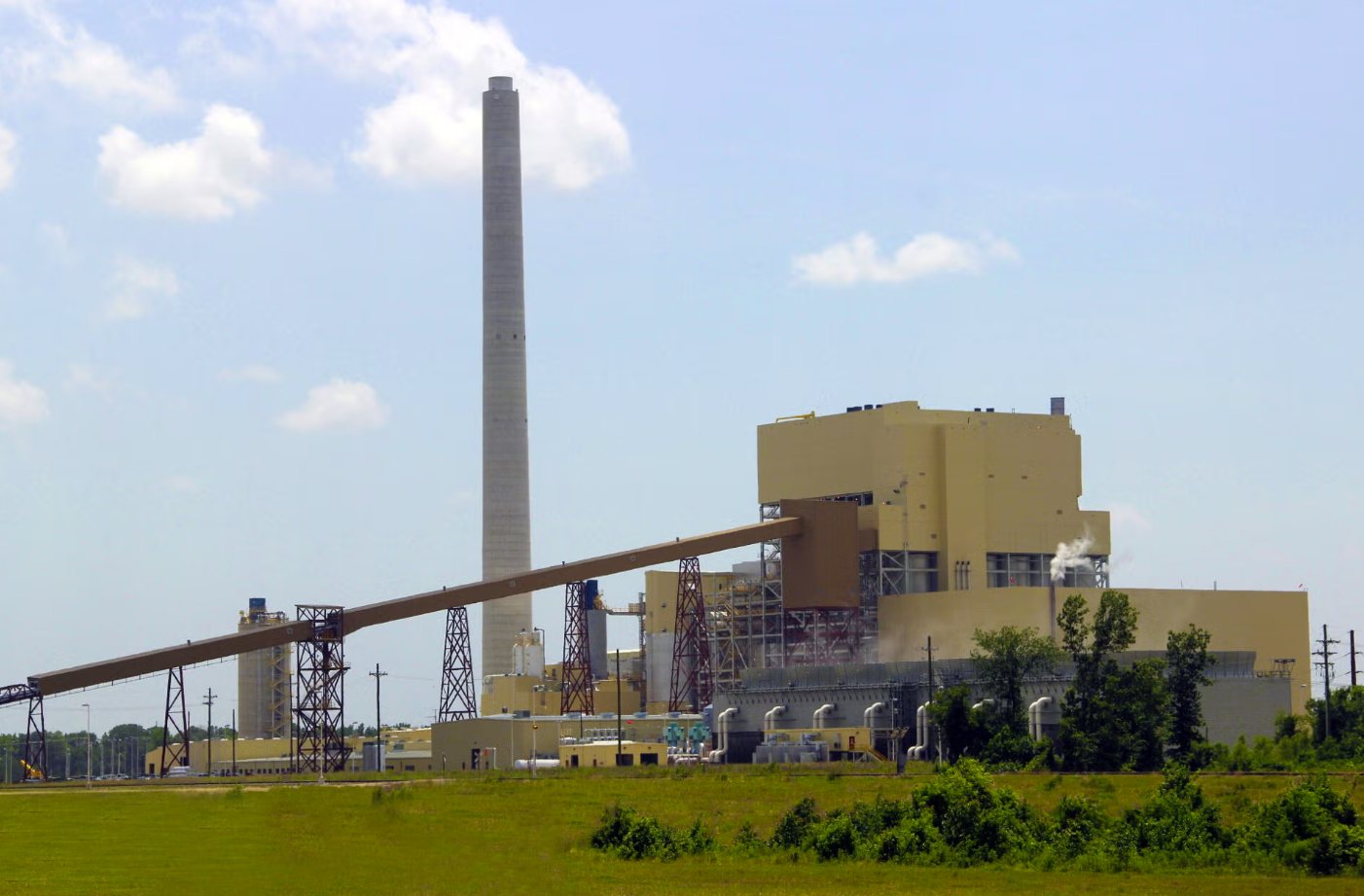 POWER: A New Coal Plant in the U.S.? Once Unthinkable, Now a Strong Maybe